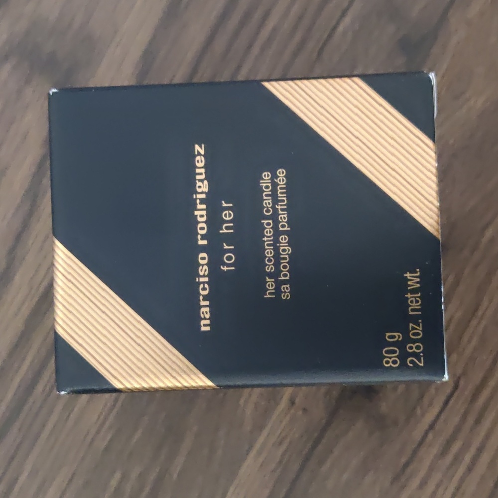 New original Narciso Rodriguez For Her Scented Candle